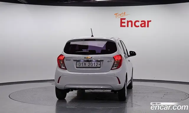Chevrolet Spark 2016 1.0 автомат (гидро), миниатюра 4 Chevrolet Spark 2016 1.0 автомат (гидро), миниатюра 4