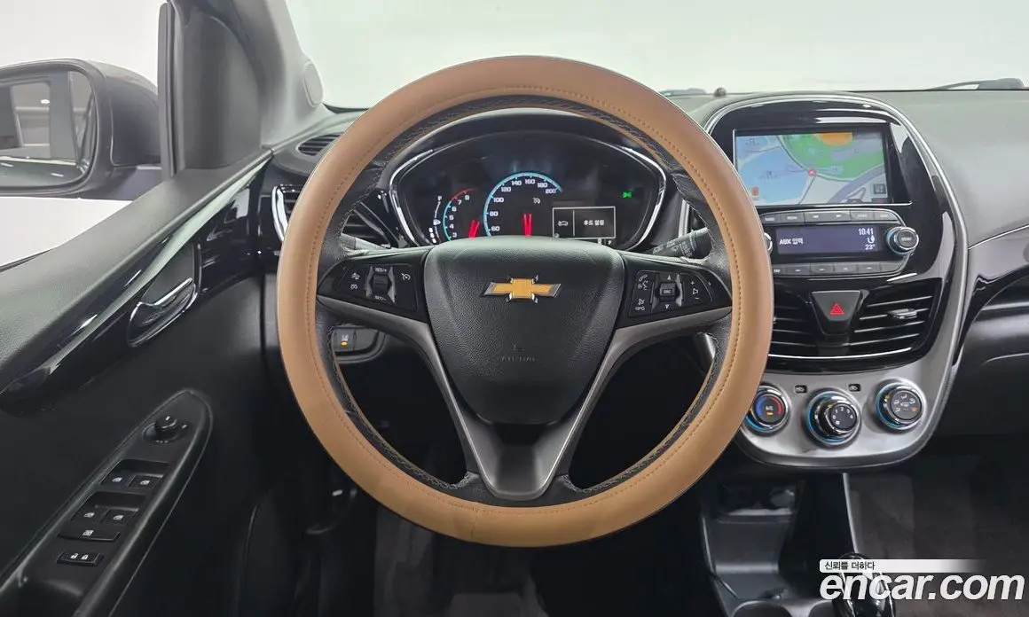 Chevrolet Spark 2016 1.0 автомат (гидро), фото 13
