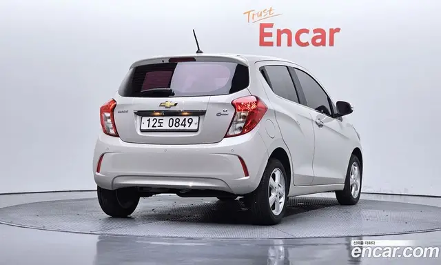 Chevrolet Spark 2016 1.0 автомат (гидро), миниатюра 2