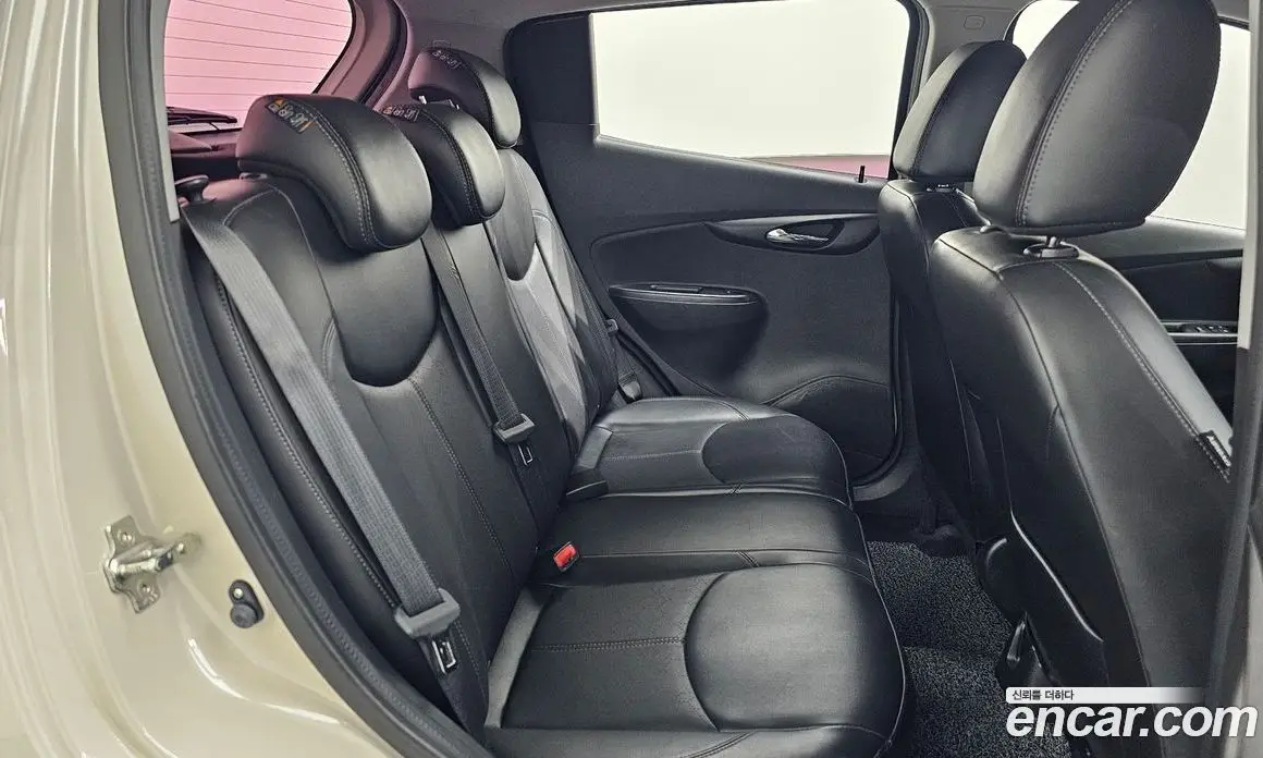 Chevrolet Spark 2016 1.0 автомат (гидро), фото 12