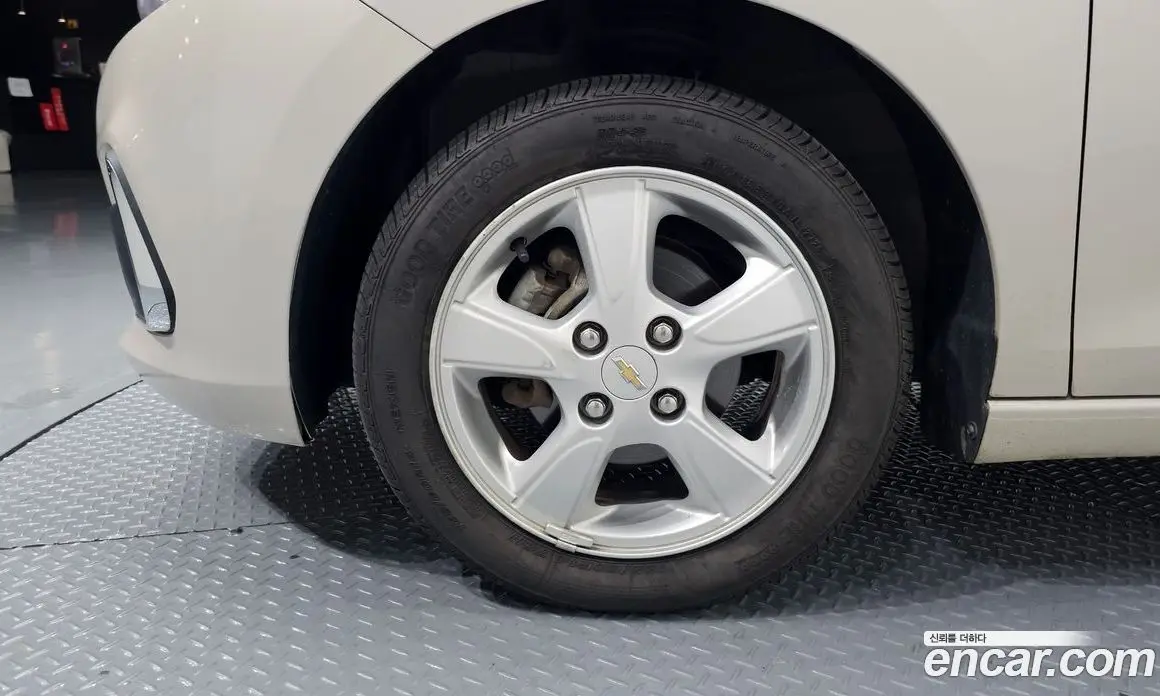 Chevrolet Spark 2016 1.0 автомат (гидро), фото 5