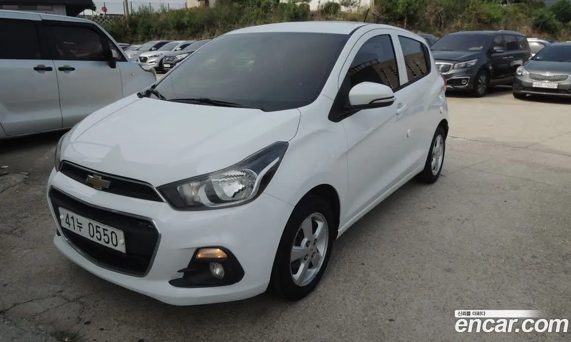 Chevrolet Spark 2016 1.0 автомат (гидро), фото 1 Chevrolet Spark 2016 1.0 автомат (гидро), фото 1