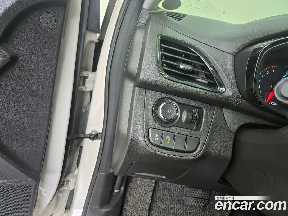 Chevrolet Spark 2017 1.0 автомат (гидро), фото 18