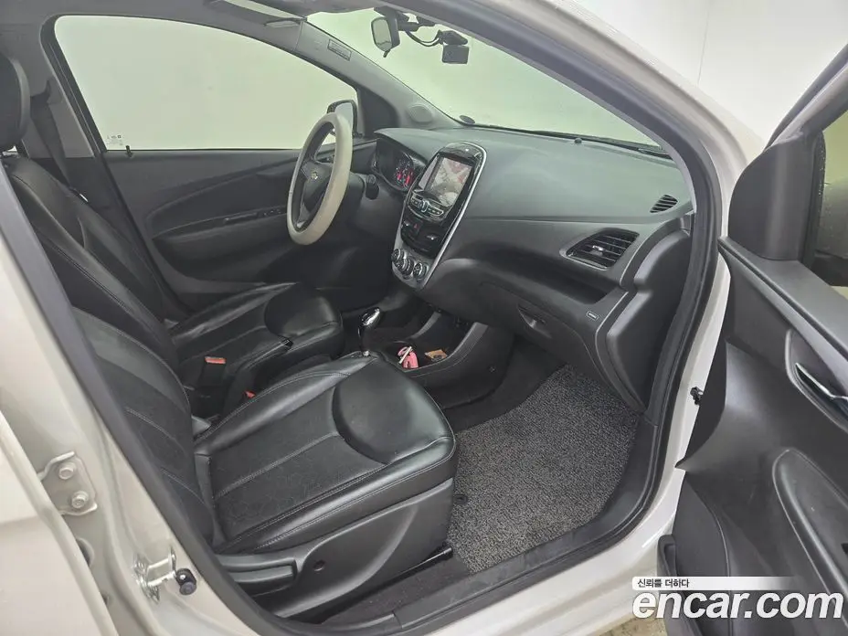Chevrolet Spark 2017 1.0 автомат (гидро), фото 20