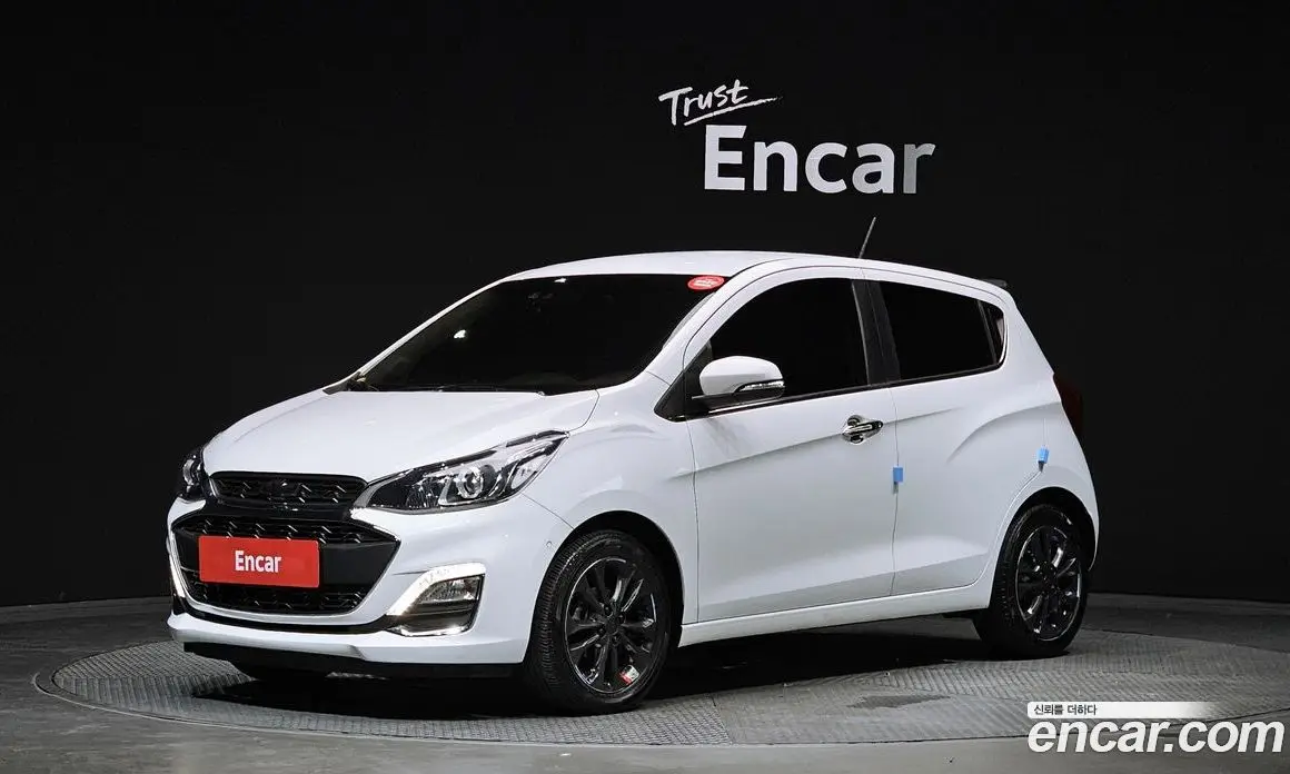 Chevrolet Spark 2018 1.0 автомат (гидро), фото 1 Chevrolet Spark 2018 1.0 автомат (гидро), фото 1