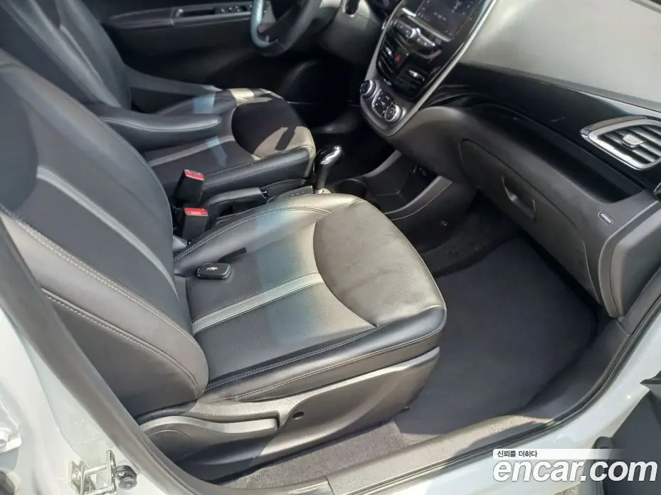 Chevrolet Spark 2019 1.0 автомат (гидро), фото 12