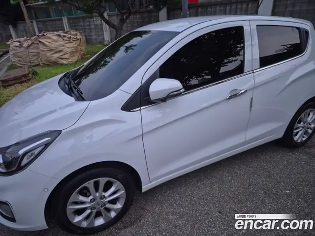 Chevrolet Spark 2020 1.0 автомат (гидро), миниатюра 4 Chevrolet Spark 2020 1.0 автомат (гидро), миниатюра 4