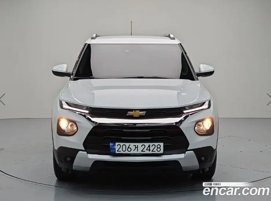 Chevrolet TrailBlazer 2023 1.3 автомат (гидро), фото 2 Chevrolet TrailBlazer 2023 1.3 автомат (гидро), фото 2