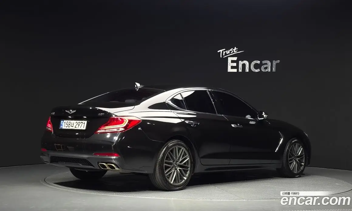 Genesis G70 2018 2.0 автомат (гидро), фото 2 Genesis G70 2018 2.0 автомат (гидро), фото 2