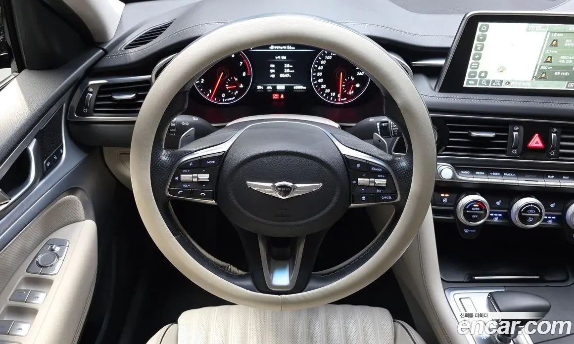 Genesis G70 2018 2.0 автомат (гидро), фото 13 Genesis G70 2018 2.0 автомат (гидро), фото 13