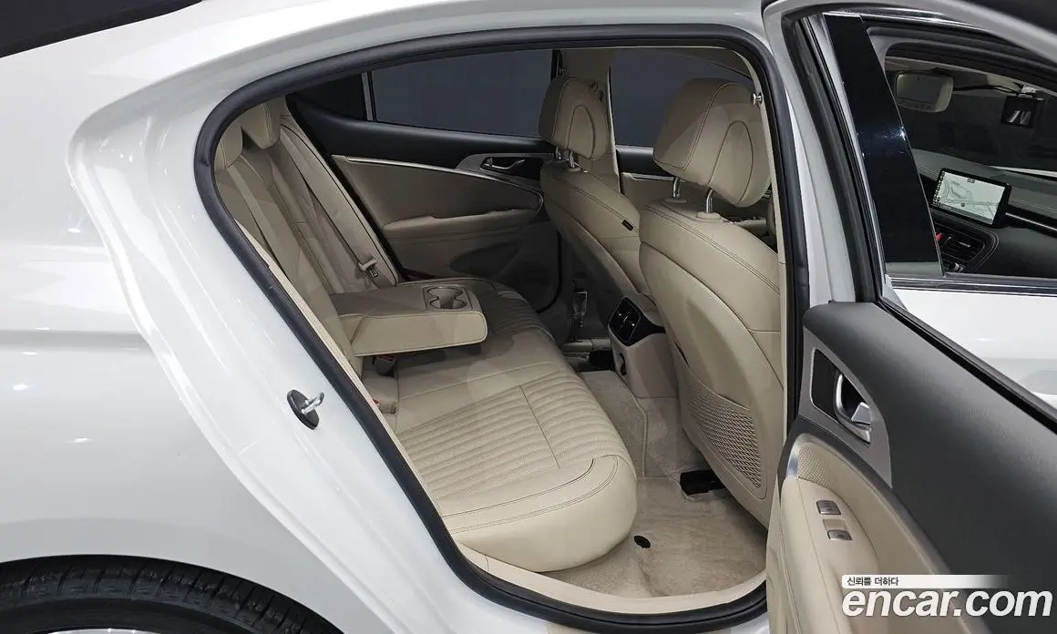 Genesis G70 2021 2.0 автомат (гидро), фото 16