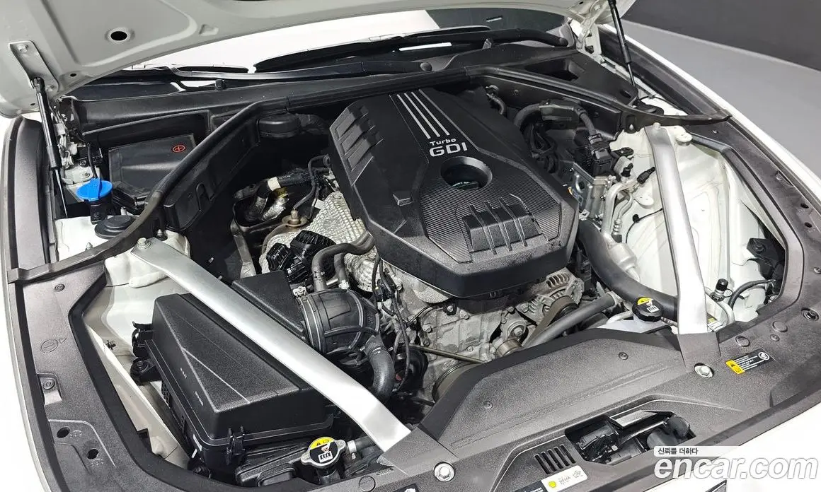 Genesis G70 2021 2.0 автомат (гидро), фото 5