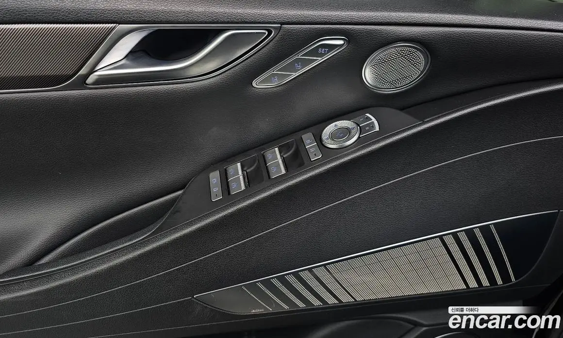 Genesis G80 2023 3.5 автомат (гидро), фото 30 Genesis G80 2023 3.5 автомат (гидро), фото 30