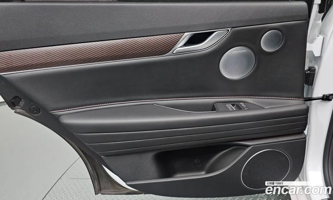 Genesis G80 2024 3.5 автомат (гидро), фото 14 Genesis G80 2024 3.5 автомат (гидро), фото 14