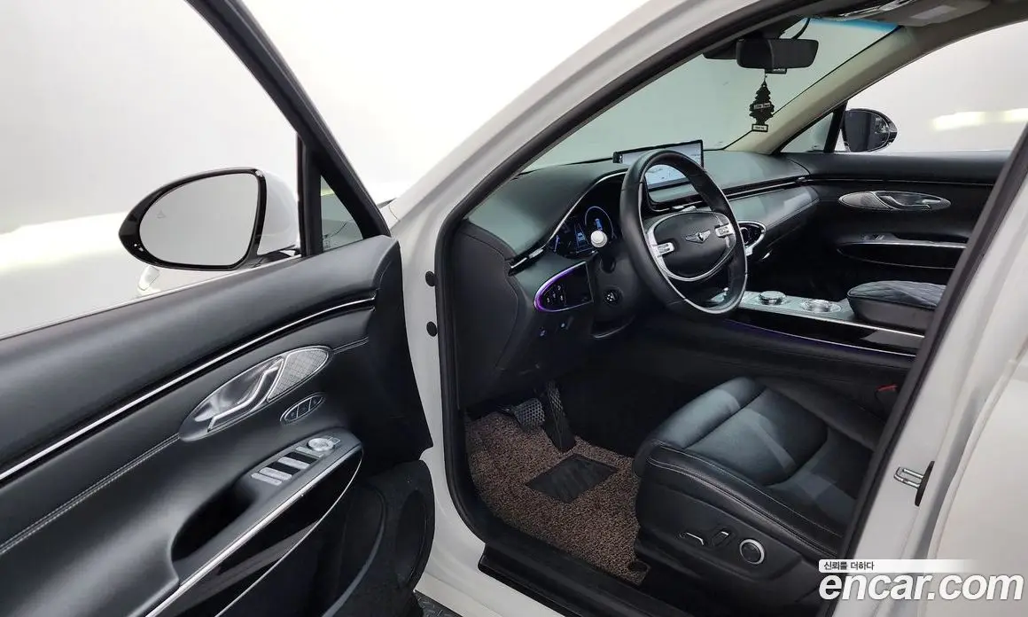 Genesis GV70 2021 2.2 автомат (гидро), фото 10 Genesis GV70 2021 2.2 автомат (гидро), фото 10