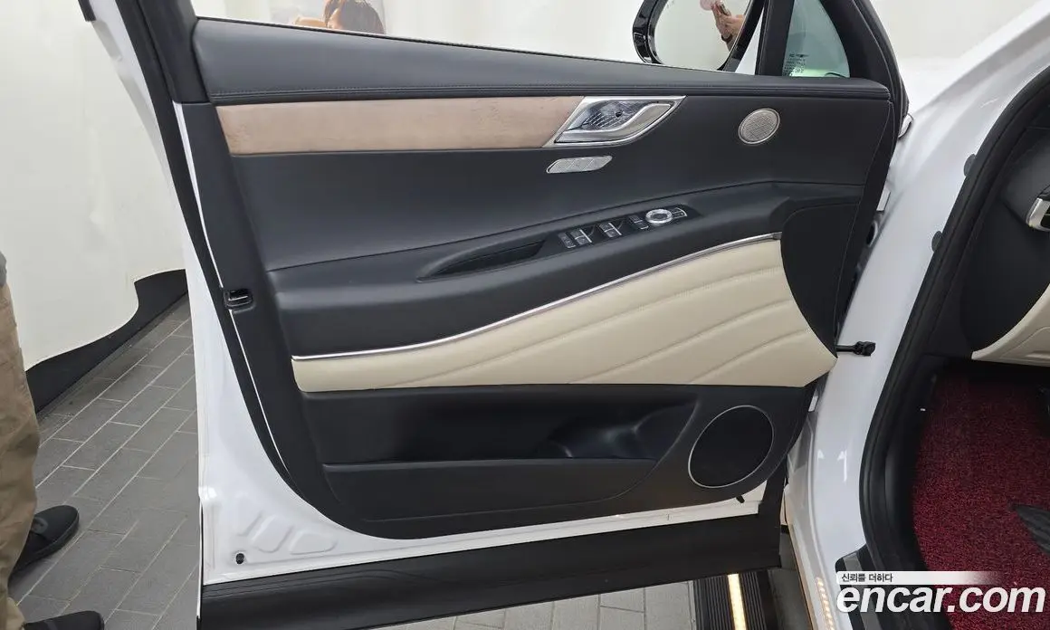 Genesis GV80 2020 2.5 автомат (гидро), фото 14 Genesis GV80 2020 2.5 автомат (гидро), фото 14