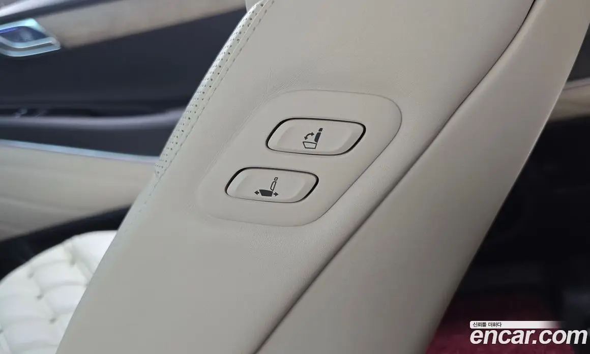 Genesis GV80 2020 2.5 автомат (гидро), фото 27 Genesis GV80 2020 2.5 автомат (гидро), фото 27