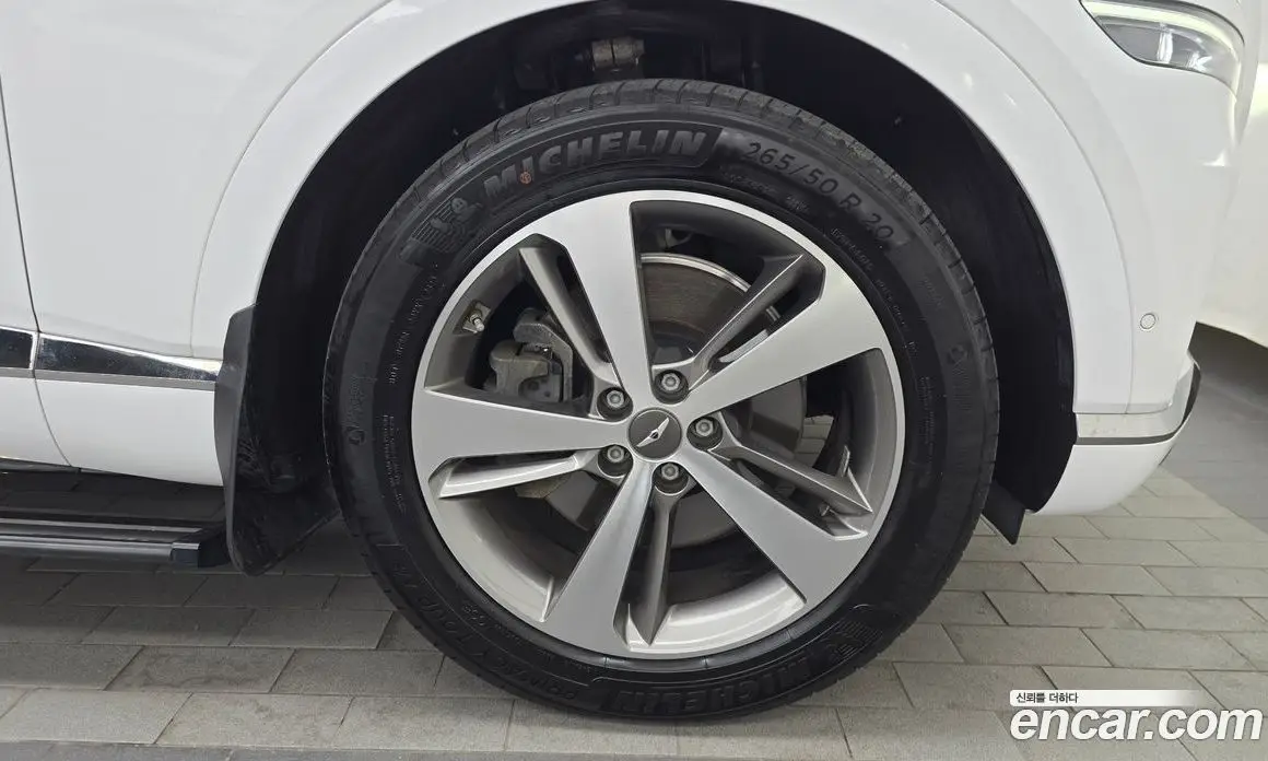 Genesis GV80 2020 2.5 автомат (гидро), фото 7 Genesis GV80 2020 2.5 автомат (гидро), фото 7