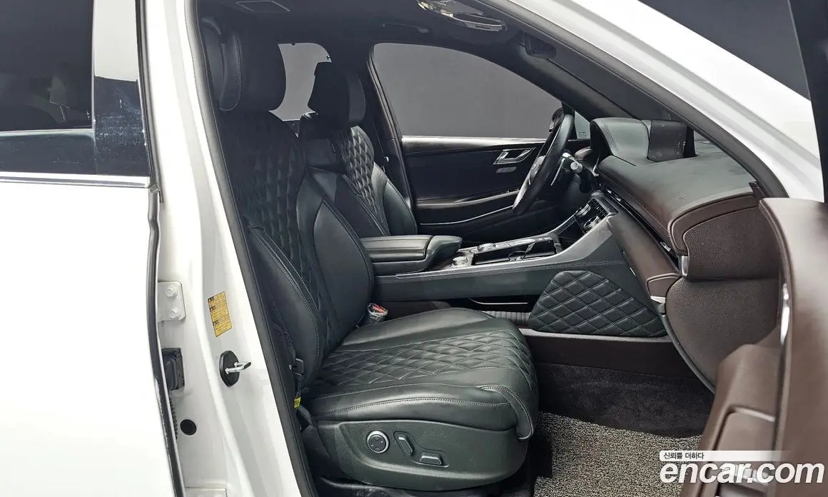 Genesis GV80 2020 2.5 автомат (гидро), фото 16 Genesis GV80 2020 2.5 автомат (гидро), фото 16