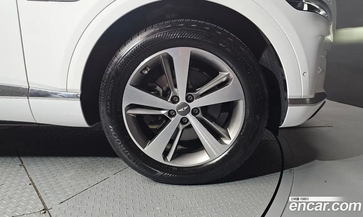 Genesis GV80 2020 2.5 автомат (гидро), фото 7 Genesis GV80 2020 2.5 автомат (гидро), фото 7