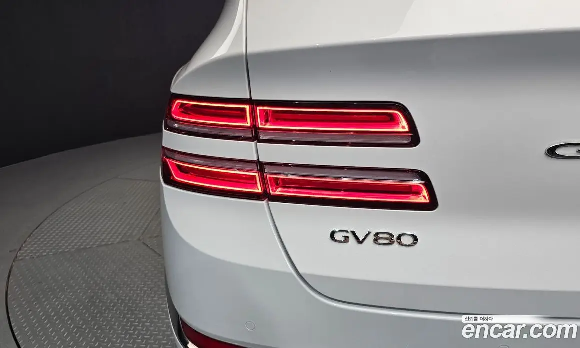 Genesis GV80 2020 2.5 автомат (гидро), фото 9 Genesis GV80 2020 2.5 автомат (гидро), фото 9