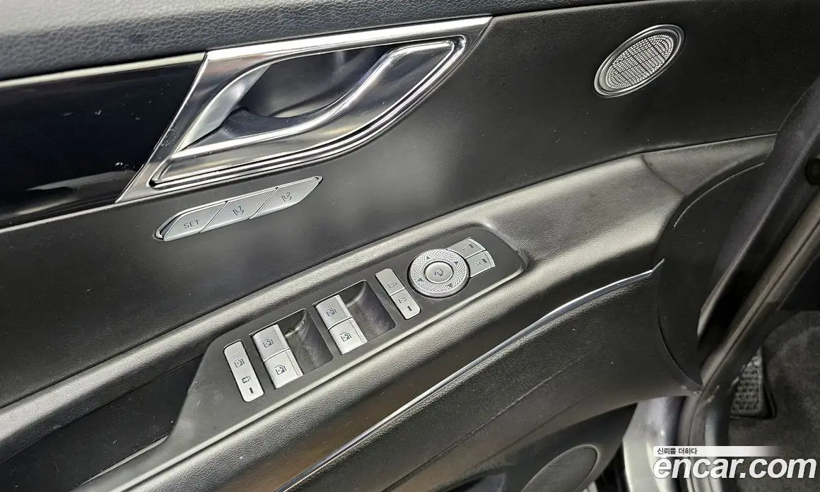 Genesis GV80 2022 2.5 автомат (гидро), фото 14 Genesis GV80 2022 2.5 автомат (гидро), фото 14