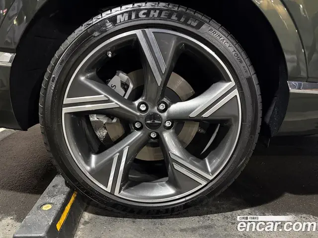 Genesis GV80 2025 2.5 автомат (гидро), миниатюра 12
