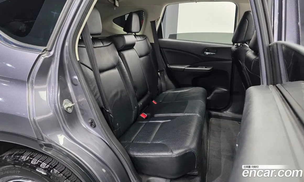 Honda CR-V 2016 2.4 автомат (гидро), фото 12 Honda CR-V 2016 2.4 автомат (гидро), фото 12