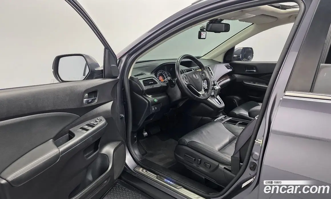 Honda CR-V 2016 2.4 автомат (гидро), фото 10 Honda CR-V 2016 2.4 автомат (гидро), фото 10