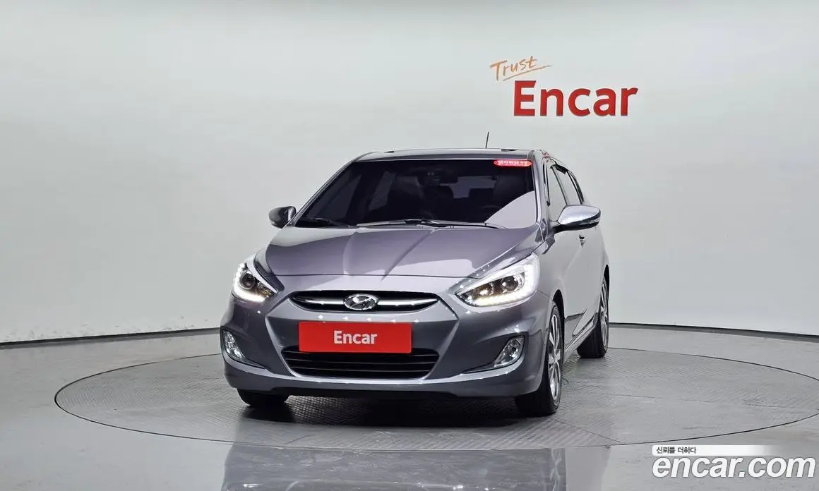 Hyundai Accent 2016 1.6 автомат (гидро), фото 2 Hyundai Accent 2016 1.6 автомат (гидро), фото 2