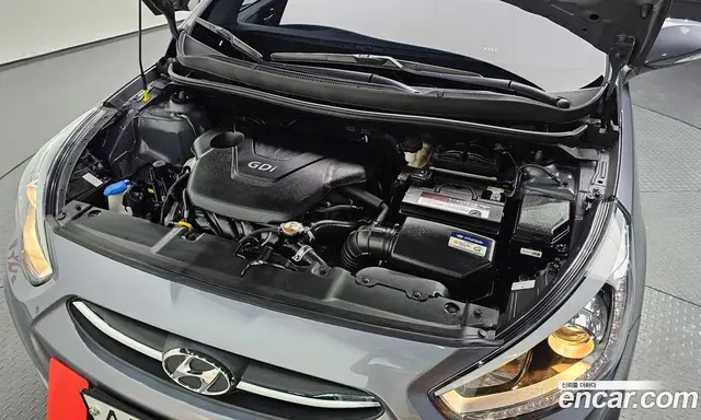 Hyundai Accent 2016 1.6 автомат (гидро), миниатюра 5 Hyundai Accent 2016 1.6 автомат (гидро), миниатюра 5