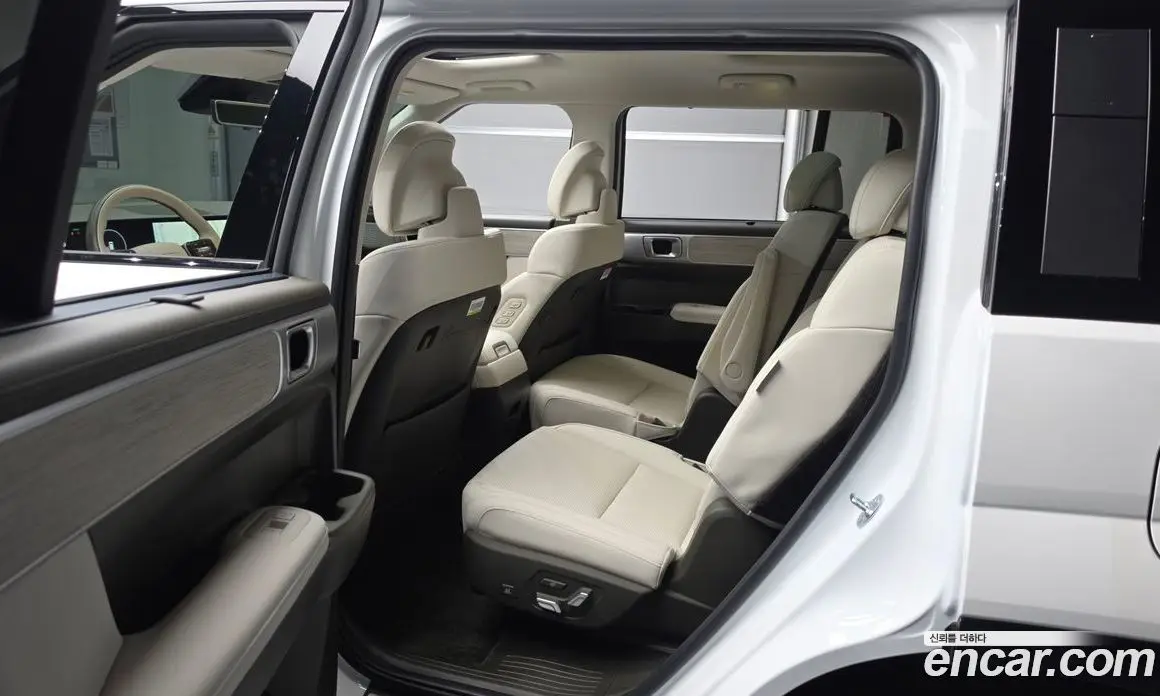 Hyundai Santa Fe 2024 1.6 автомат (гидро), фото 17 Hyundai Santa Fe 2024 1.6 автомат (гидро), фото 17