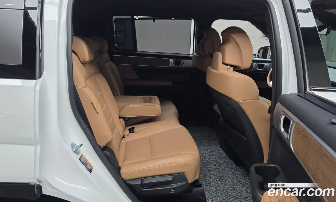 Hyundai Santa Fe 2025 1.6 автомат (гидро), фото 16
