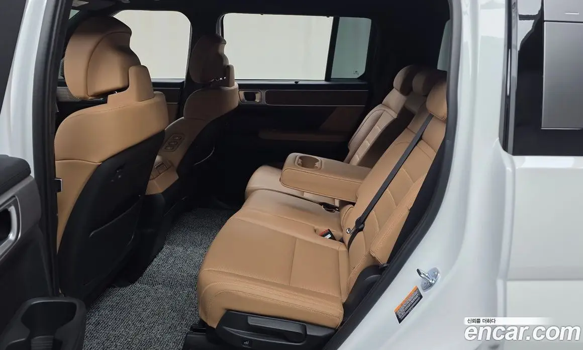 Hyundai Santa Fe 2025 1.6 автомат (гидро), фото 18