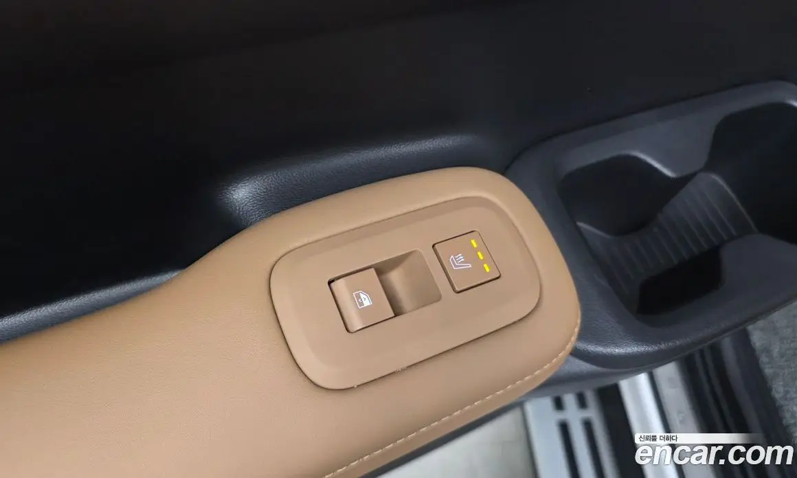 Hyundai Santa Fe 2025 1.6 автомат (гидро), фото 25