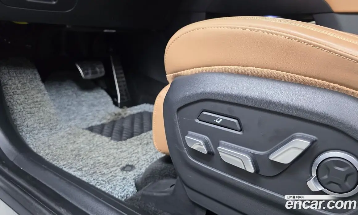 Hyundai Santa Fe 2025 1.6 автомат (гидро), фото 35