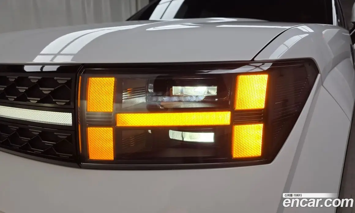 Hyundai Santa Fe 2025 1.6 автомат (гидро), фото 8