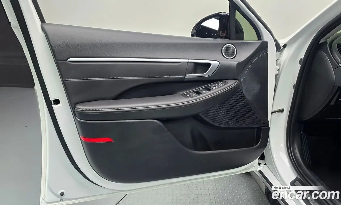 Hyundai Sonata 2022 2.0 автомат (гидро), фото 14