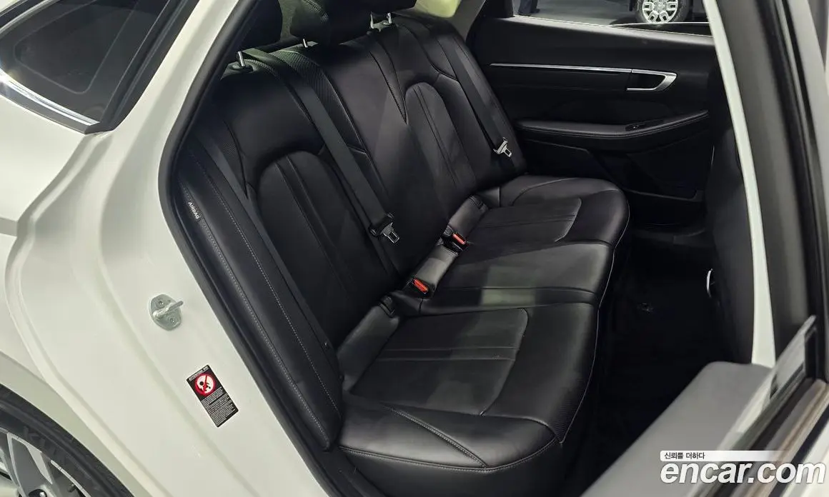 Hyundai Sonata 2022 2.0 автомат (гидро), фото 16