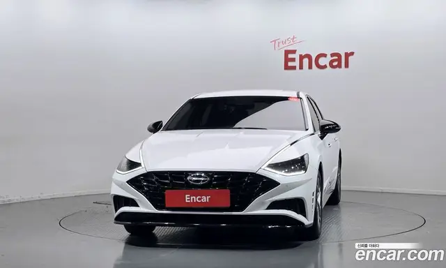 Hyundai Sonata 2022 2.0 автомат (гидро), миниатюра 3