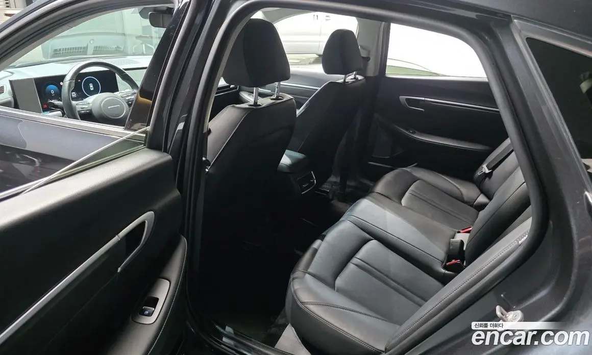 Hyundai Sonata 2024 2.0 автомат (гидро), фото 16 Hyundai Sonata 2024 2.0 автомат (гидро), фото 16