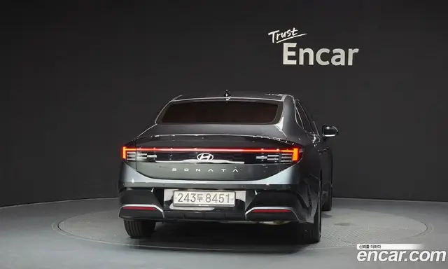 Hyundai Sonata 2024 2.0 автомат (гидро), миниатюра 4 Hyundai Sonata 2024 2.0 автомат (гидро), миниатюра 4