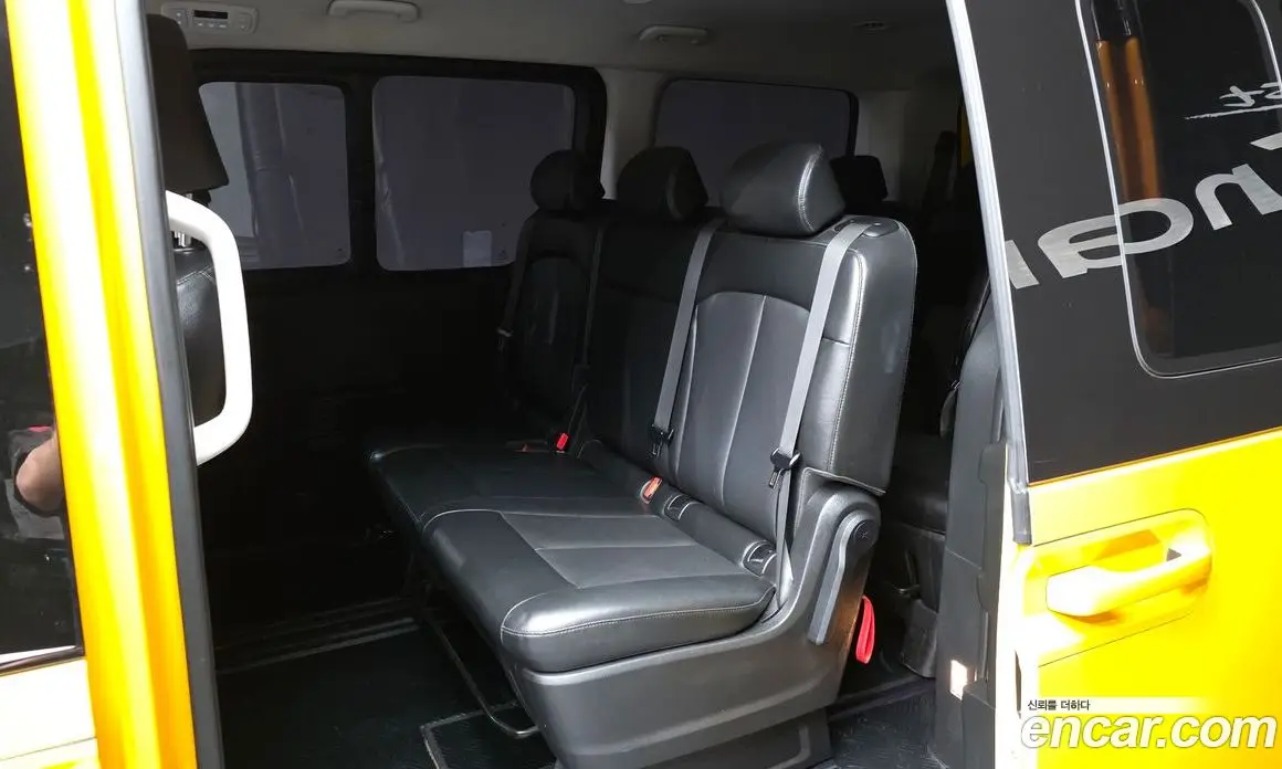 Hyundai Staria 2021 2.2 автомат (гидро), фото 16