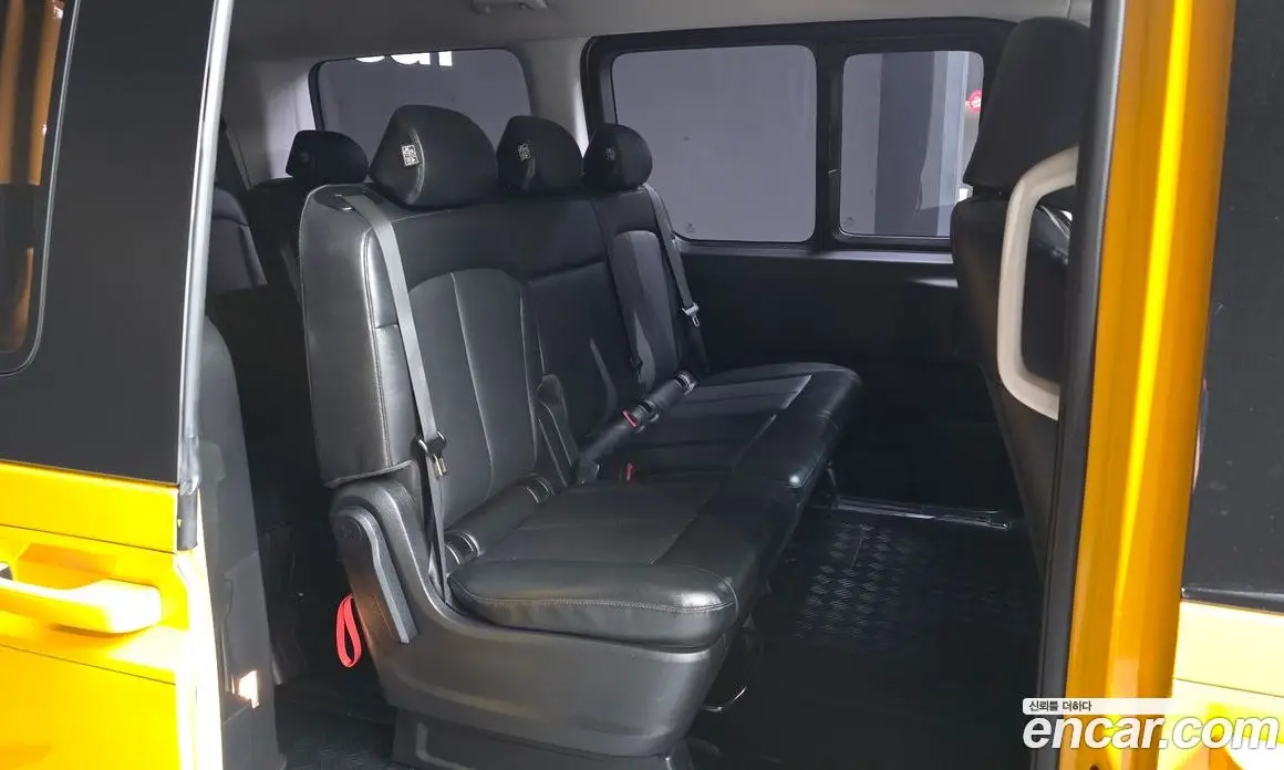 Hyundai Staria 2021 2.2 автомат (гидро), фото 18