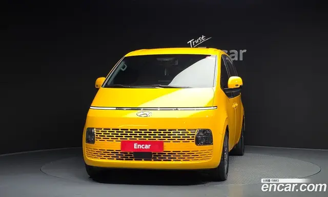 Hyundai Staria 2021 2.2 автомат (гидро), миниатюра 3