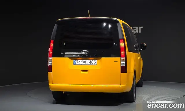 Hyundai Staria 2021 2.2 автомат (гидро), миниатюра 4