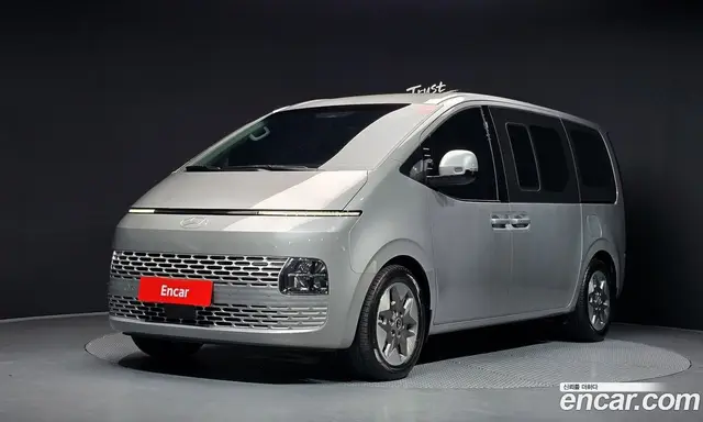 Hyundai Staria 2025 2.2 автомат (гидро), миниатюра 1