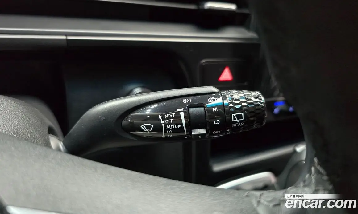 Hyundai Staria 2025 2.2 автомат (гидро), фото 26