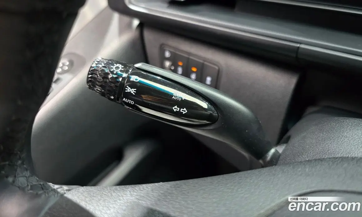 Hyundai Staria 2025 2.2 автомат (гидро), фото 27