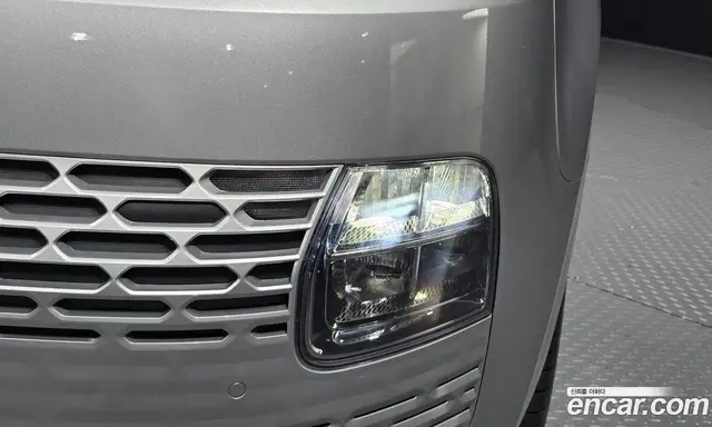 Hyundai Staria 2025 2.2 автомат (гидро), миниатюра 8